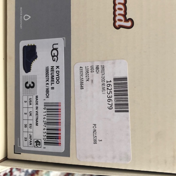New UGG DYDO NEUMEL II BOOT size 3 - Picture 5 of 8